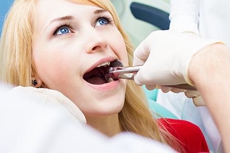Smiles Dental at Reston Town Center | Implant Restorations, Digital Impressions and Oral Cancer Screening